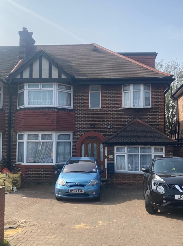 Refinancing two MUFBs onto a commercial facility,&nbsp;London